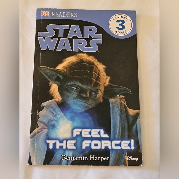 STAR WARS Children's Book Bundle of 4  Paper back Various titles and levels - Picture 9 of 16